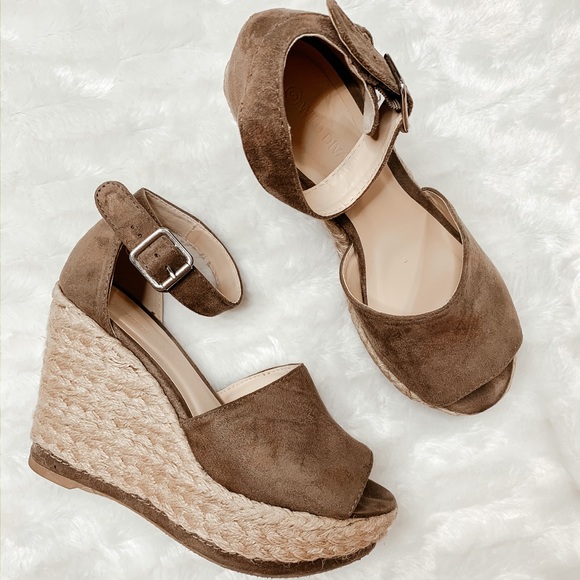 Brown/Tan Platform Wedge Espadrille Sandal - Picture 2 of 6